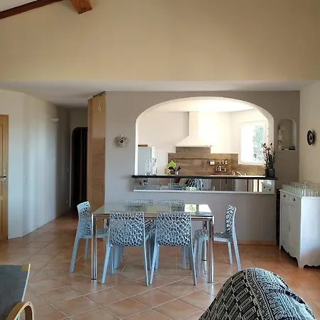 La Mer Sous Les Yeux, Pinarello, Sainte Lucie De Porto Vecchio *